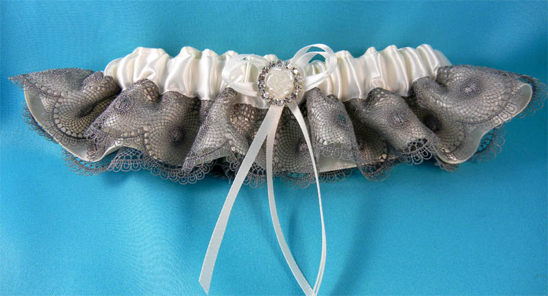 Delicate French Silver Lace Garter